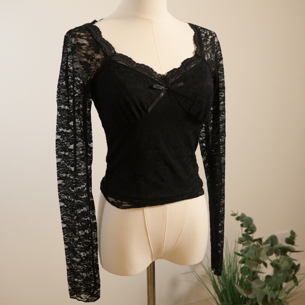 Shein Black Floral Lace Long Sleeve Top Sweetheart Neckline Bow Detail XS